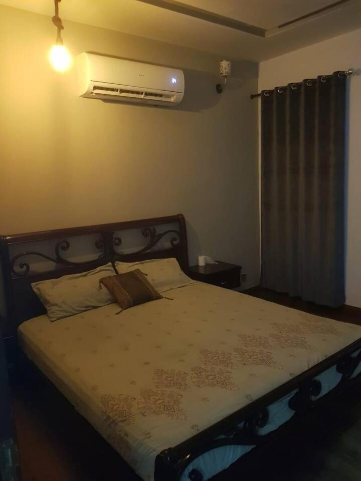 Smart BHK with Balcony view 2