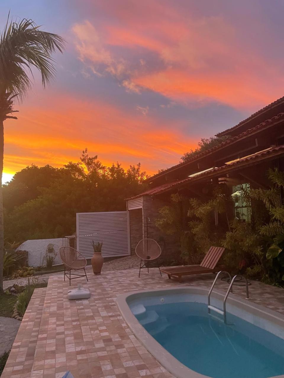 LINDA casa a 50m da PRAIA de Carapibus
