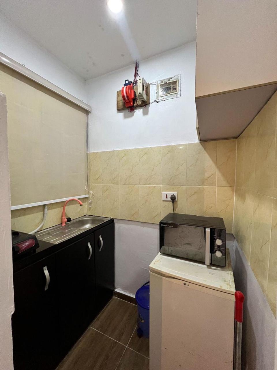 Cozy Studio Apartment, 24hrs light, Netflix, PS in Surulere, Lagos view 3
