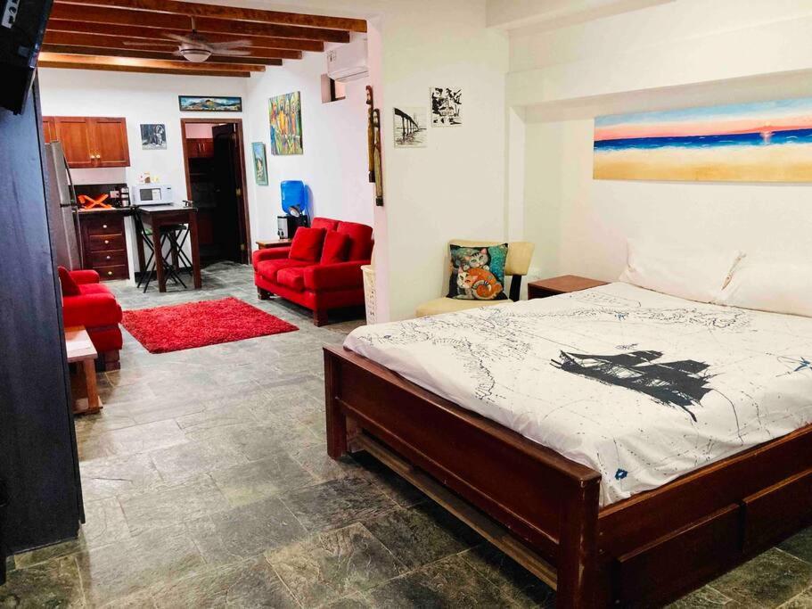 Donkey Den Guesthouse