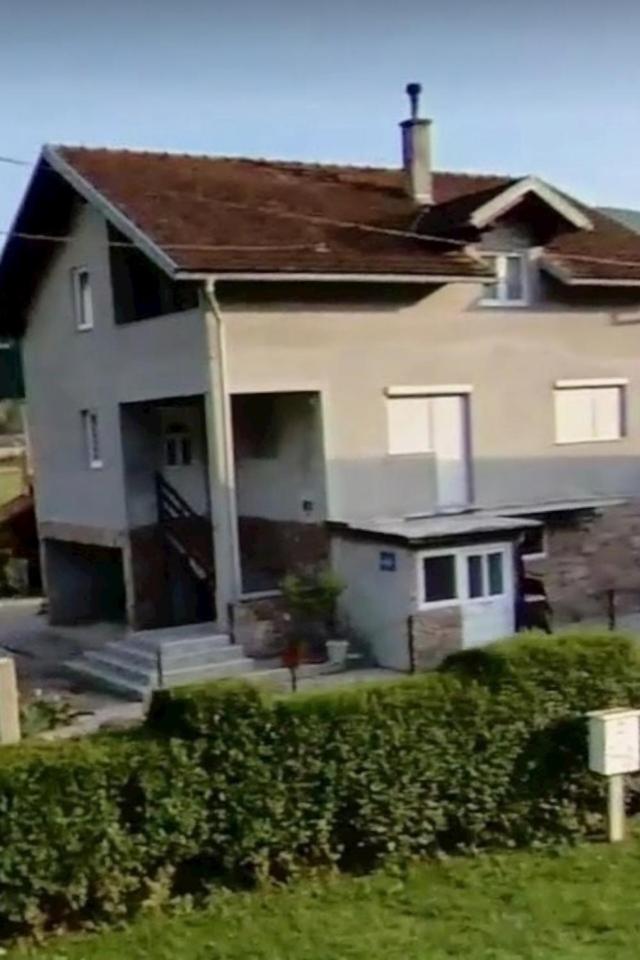 Studio Apartman Azra