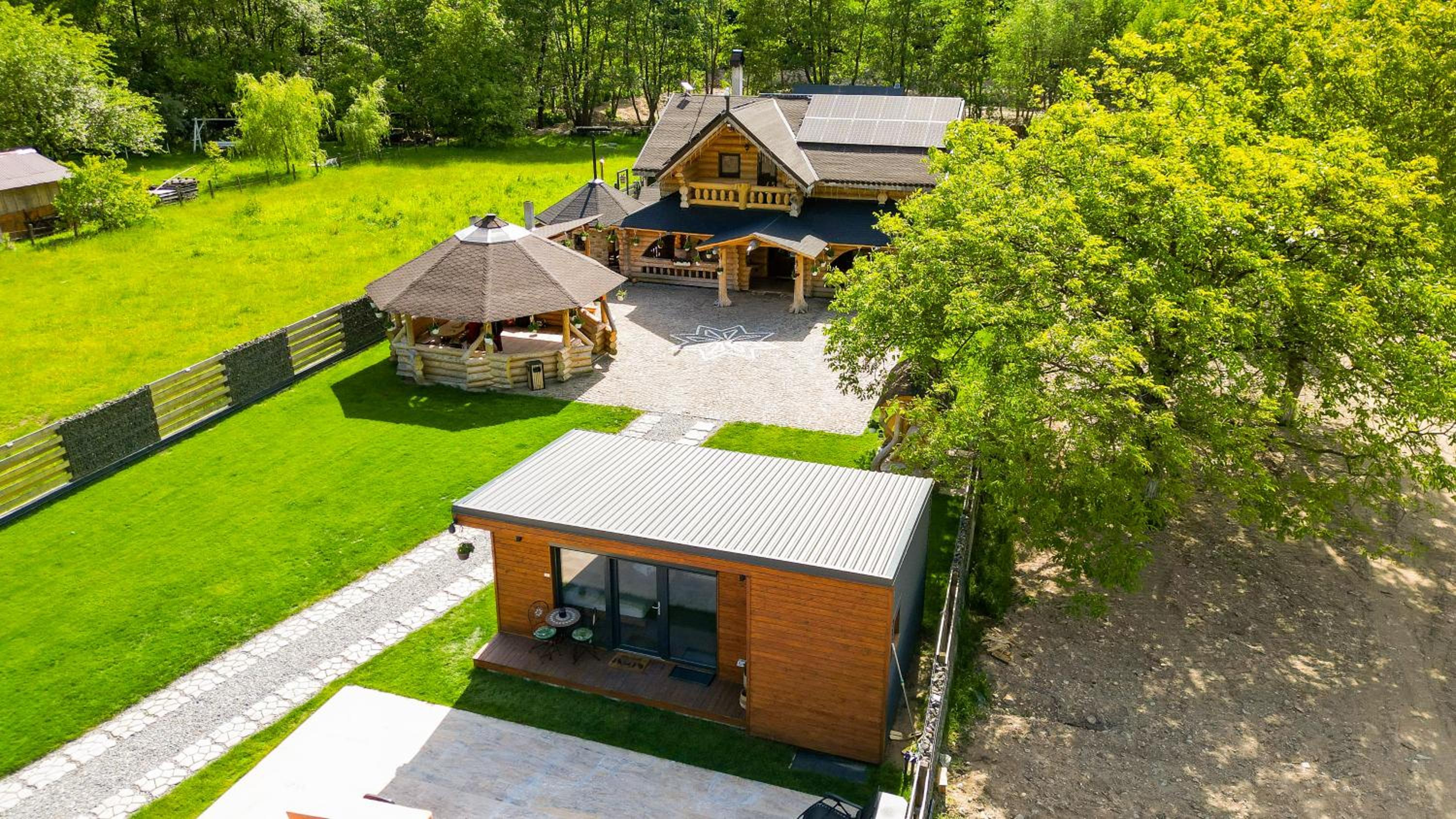 Wooden Chalet Retezat