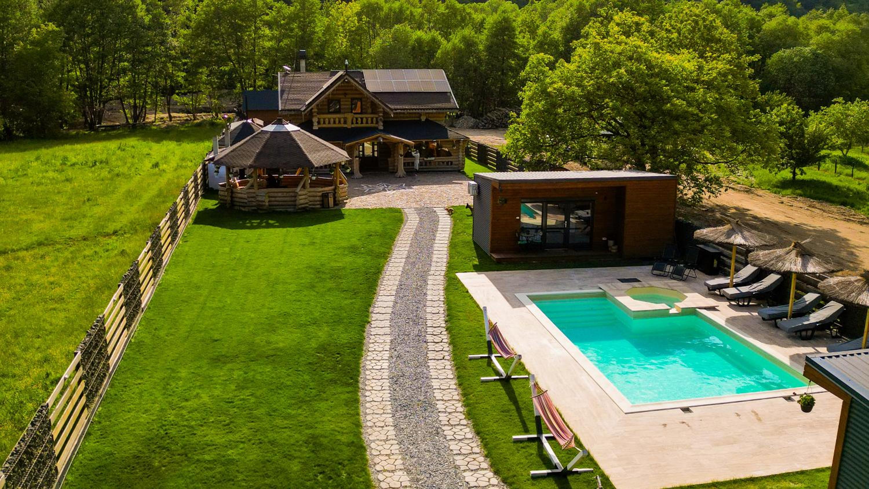 Wooden Chalet Retezat