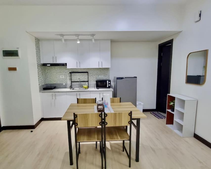 Spacious 2BR Condo San Lorenzo Place 4KM Airport view 5