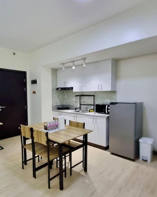 Spacious 2BR Condo San Lorenzo Place 4KM Airport view 4