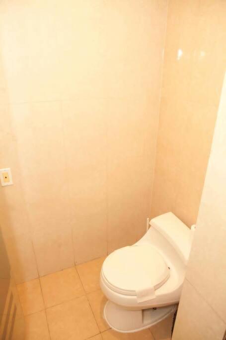 Close to Beach King Suite in Town Center view 3