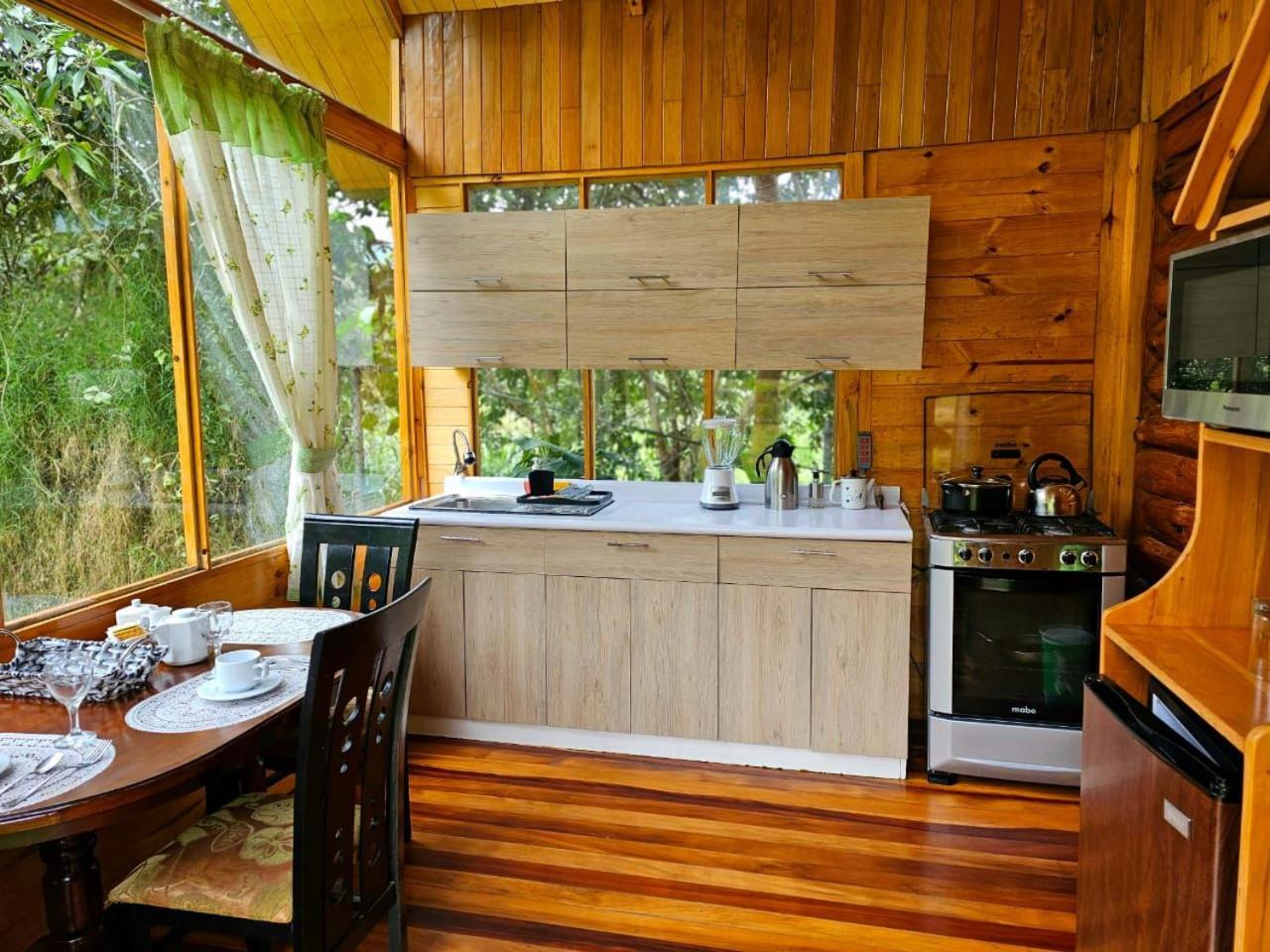 HASSINGER RANCH Cabañas view 3