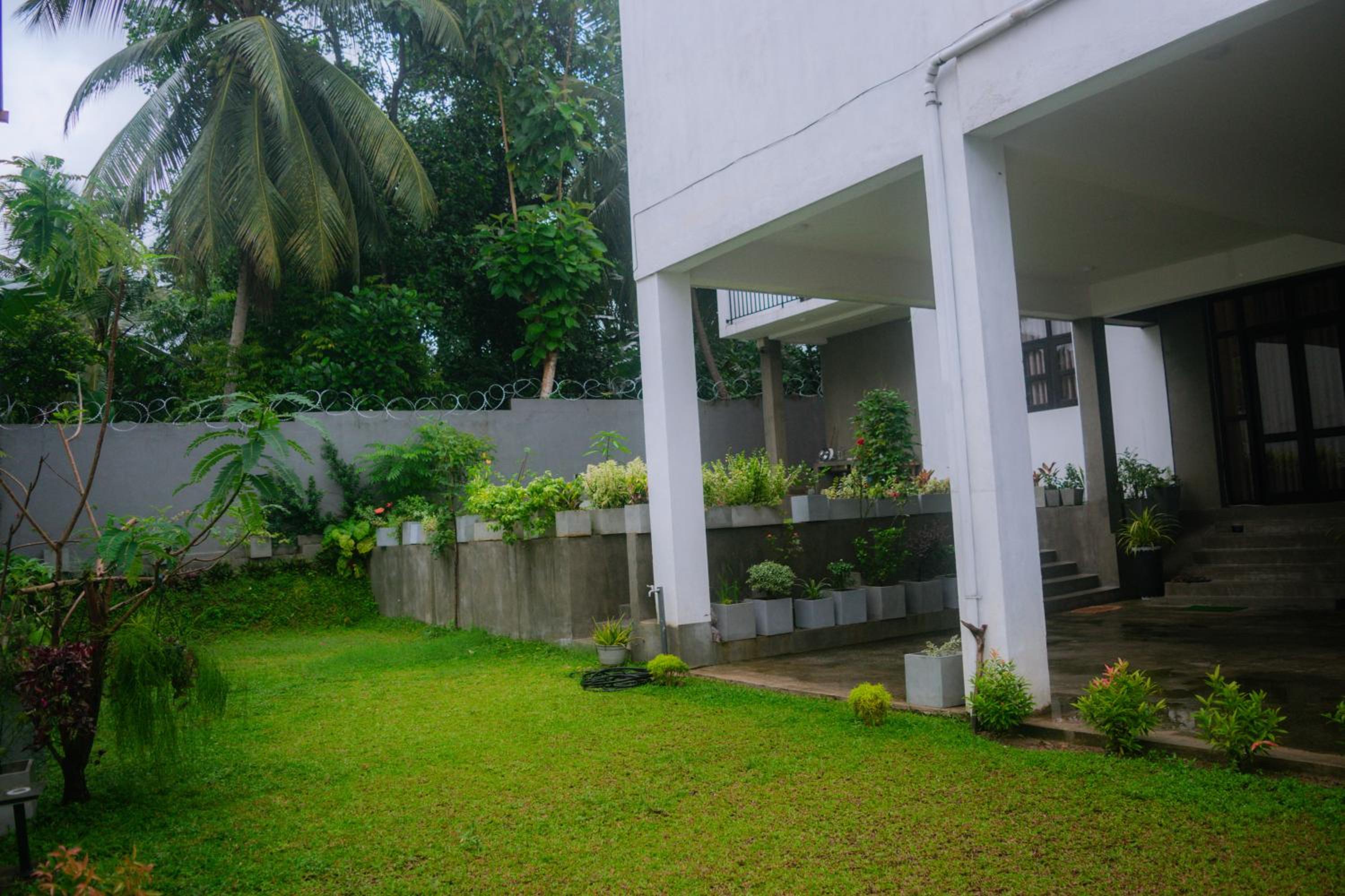 Dev Holiday Bungalow