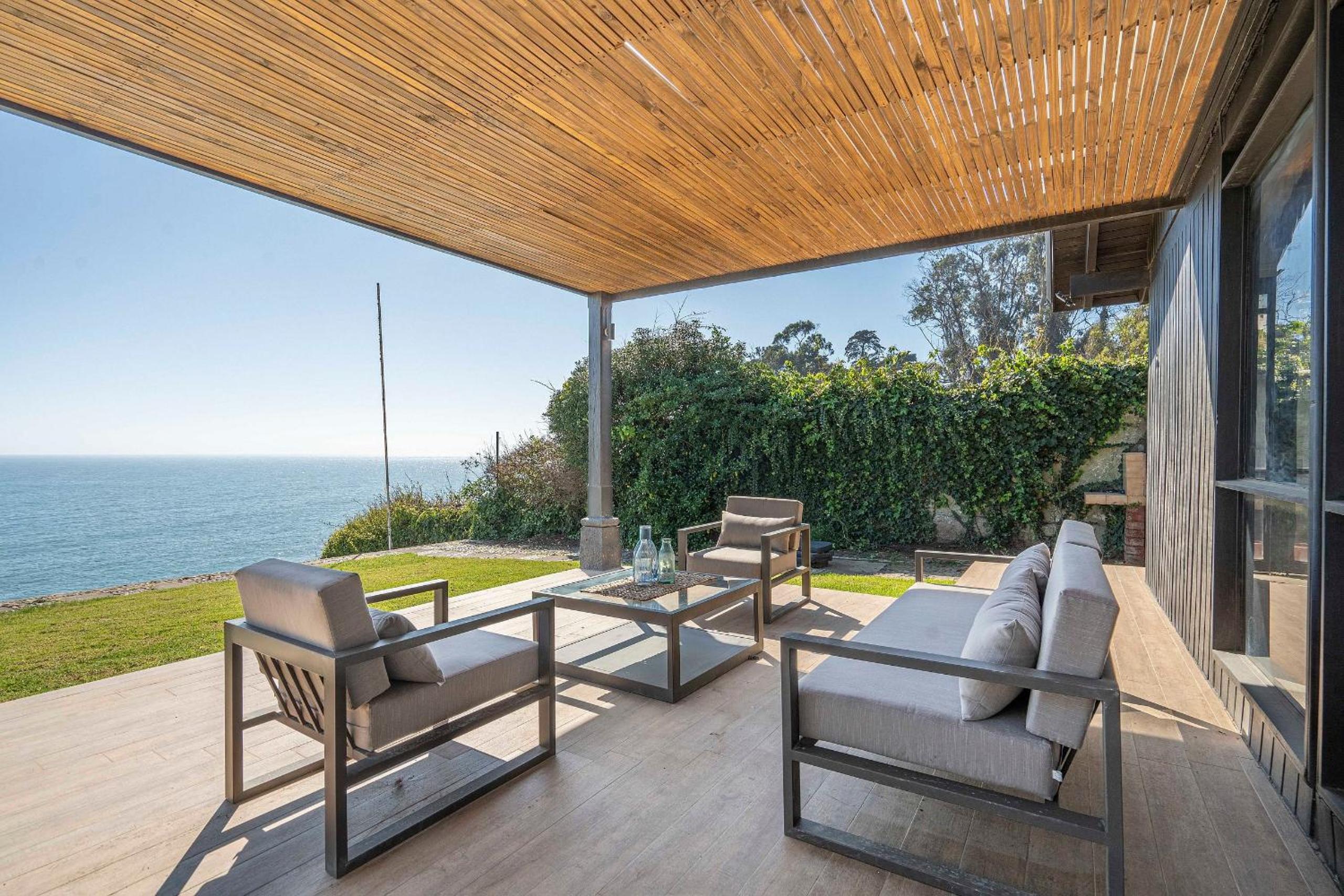 House in Concón Newly Remodeled Amazing View