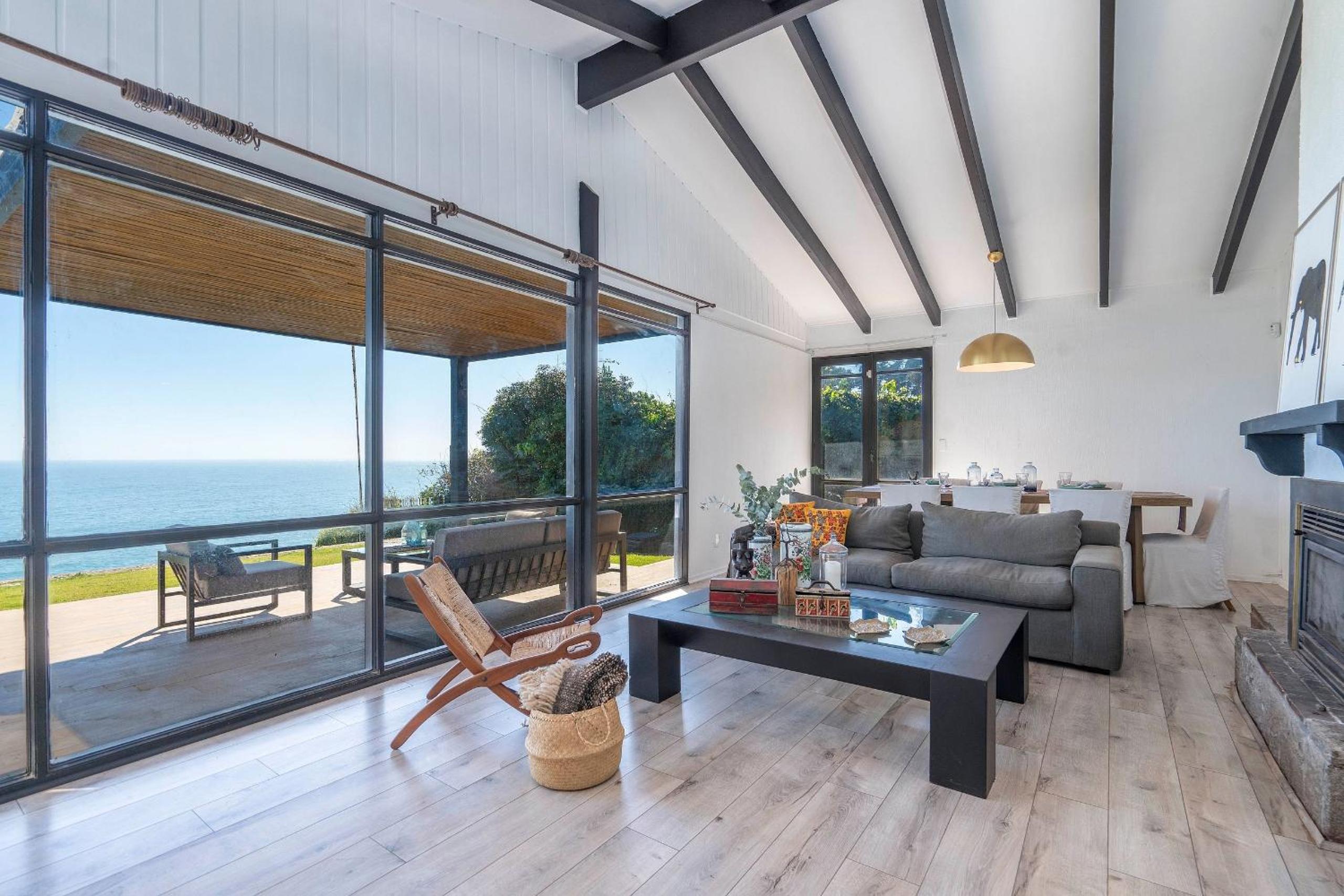 House in Concón Newly Remodeled Amazing View