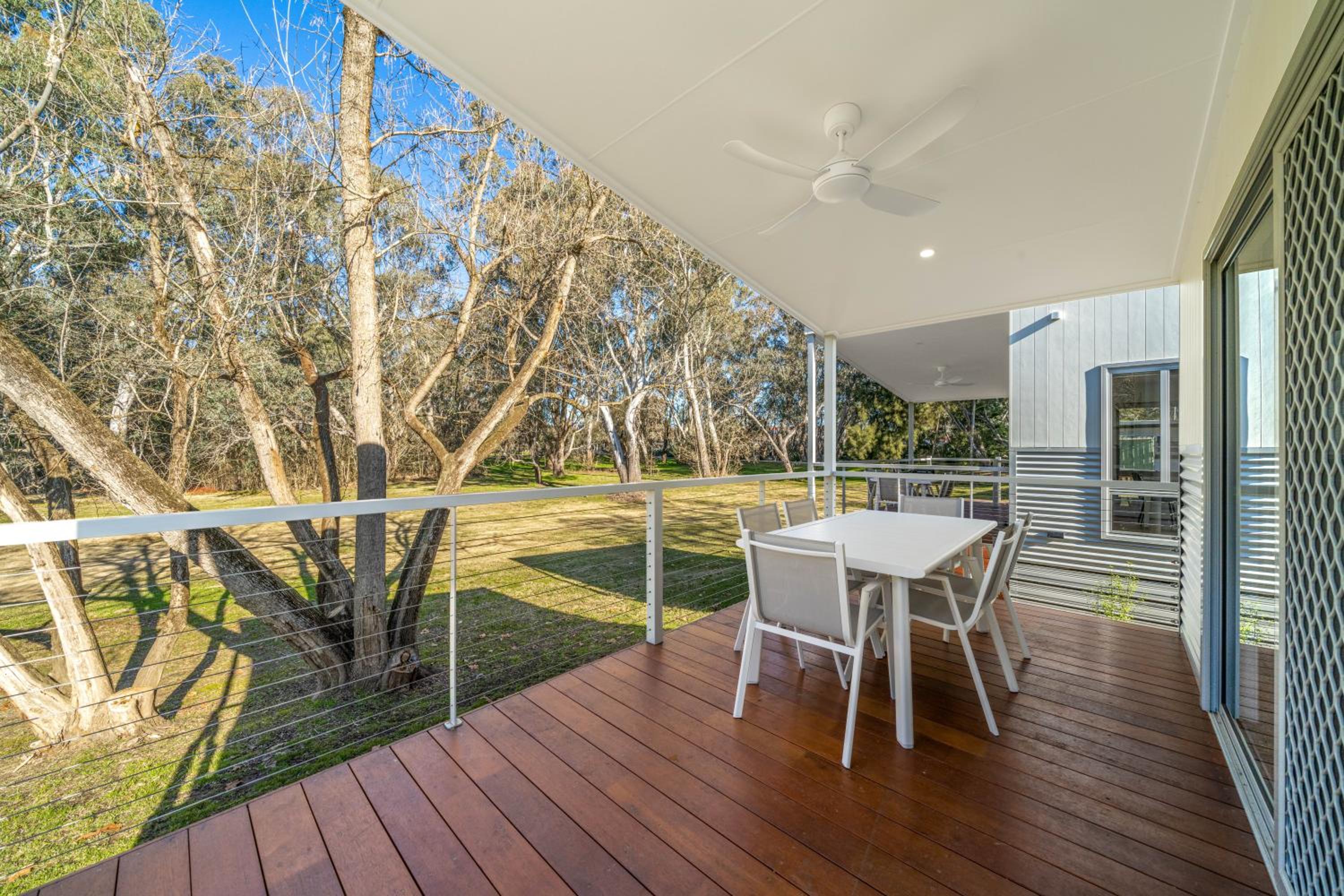 Painters Island Holiday Park