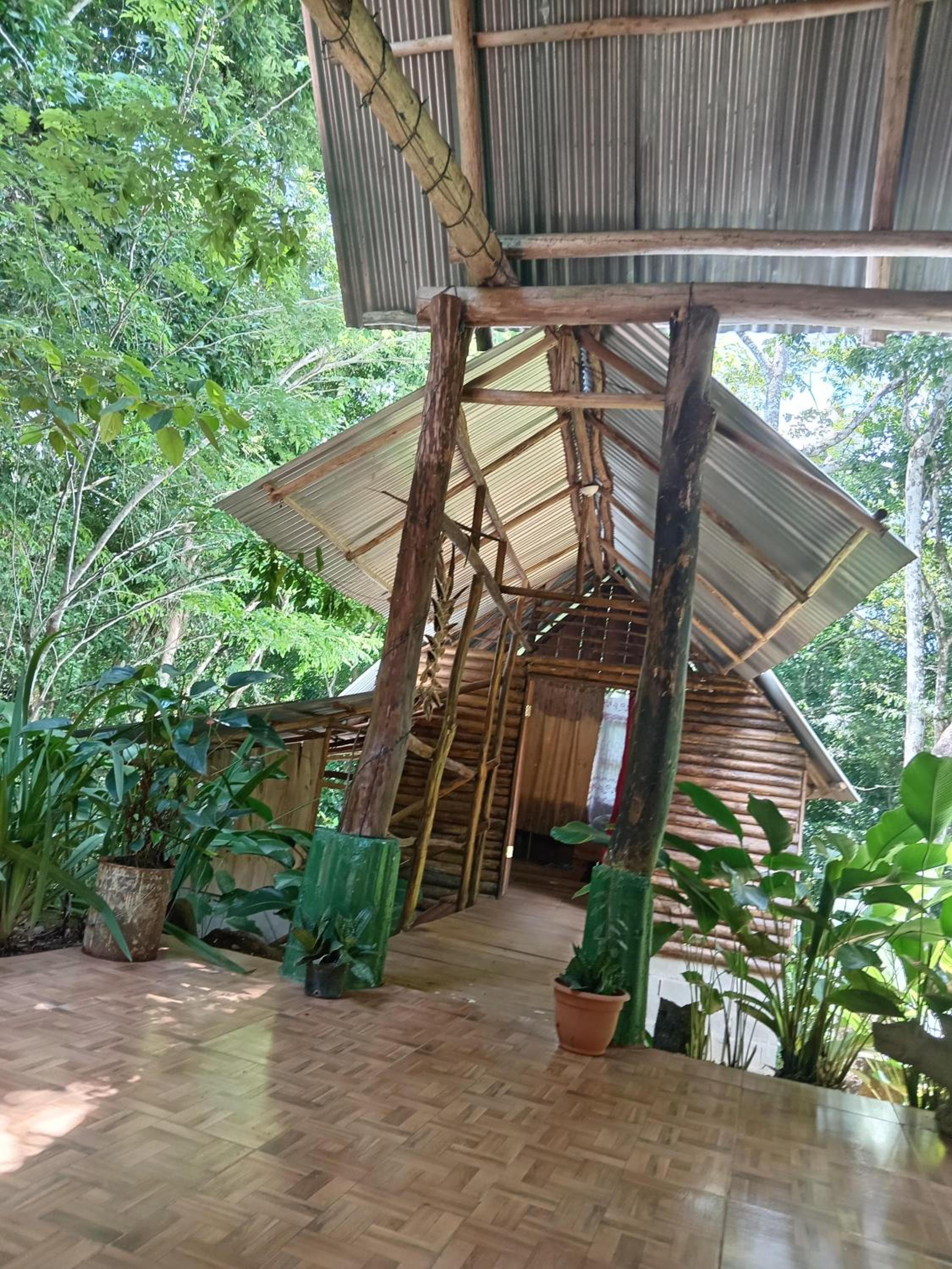 Centro Cultural y Escuela de Artes Broran-Térraba y El Descanso