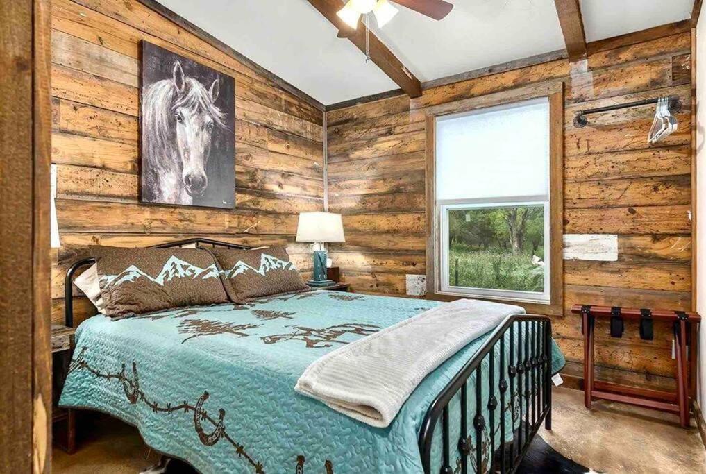 Guest, Vineyard, Longhorn & Ranch House at The Sanctuary