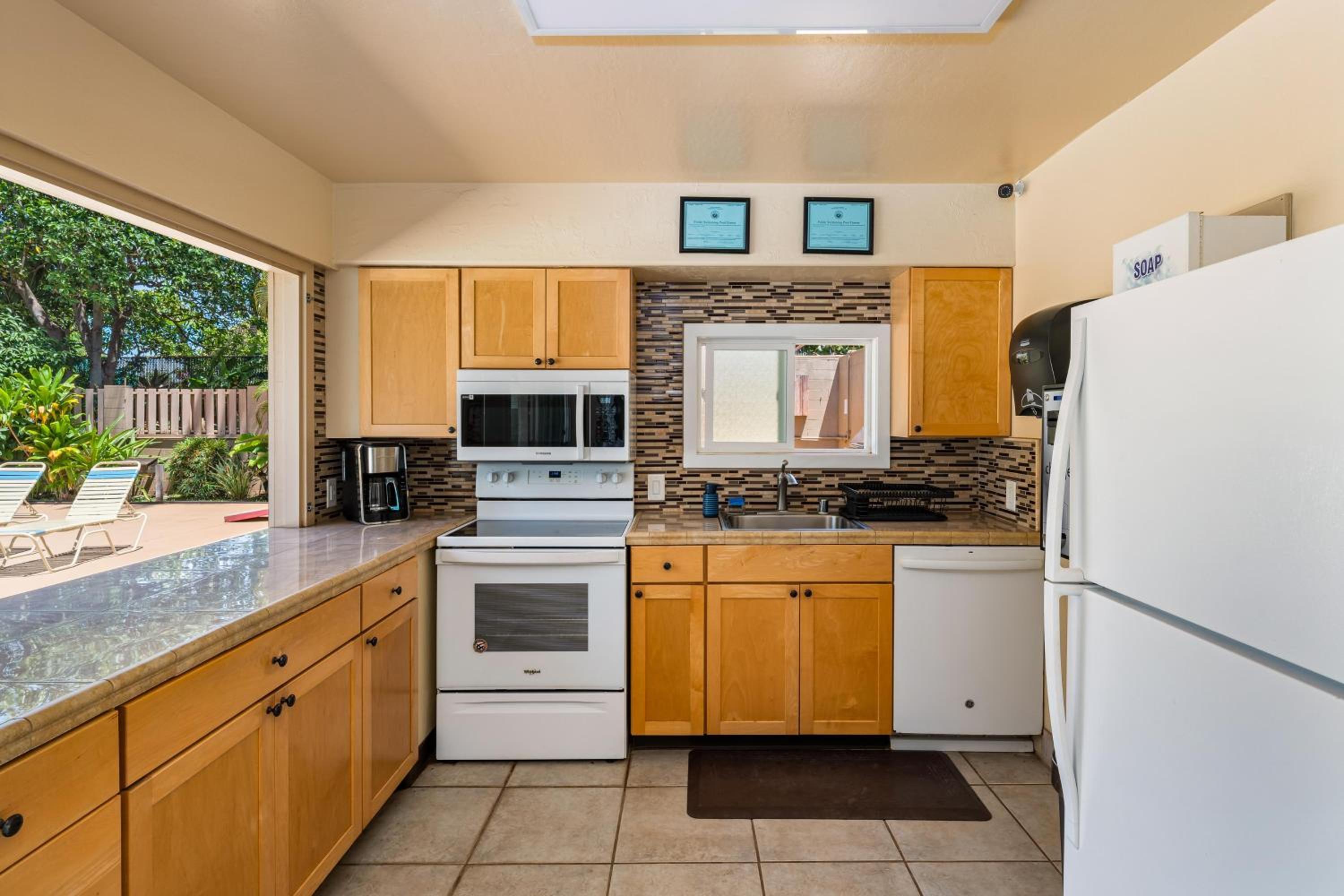 Maui Kai 808 · MK 808 OceanFront 1BD Kaanapali Beach Ocean Views