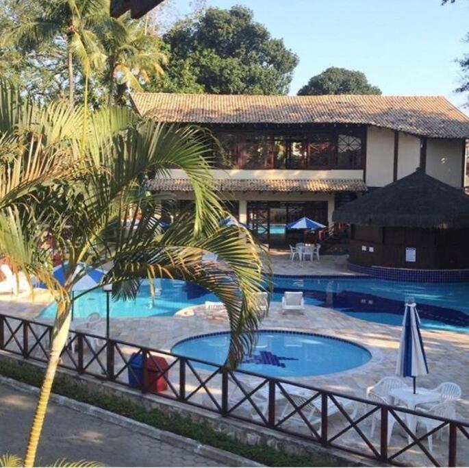 Casa em Condomínio Maresias frente a praia