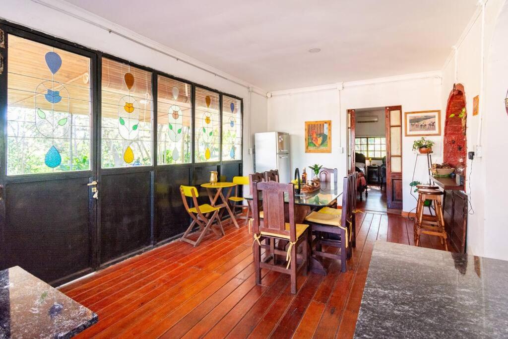 Casa Quinta con Pileta para hasta 8 Personas