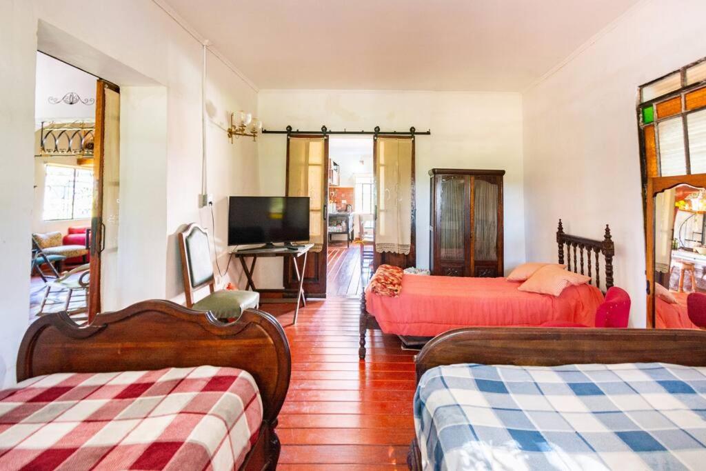Casa Quinta con Pileta para hasta 8 Personas