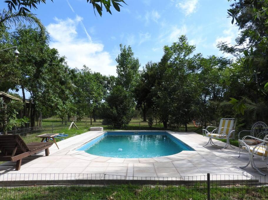 Casa Quinta con Pileta para hasta 8 Personas