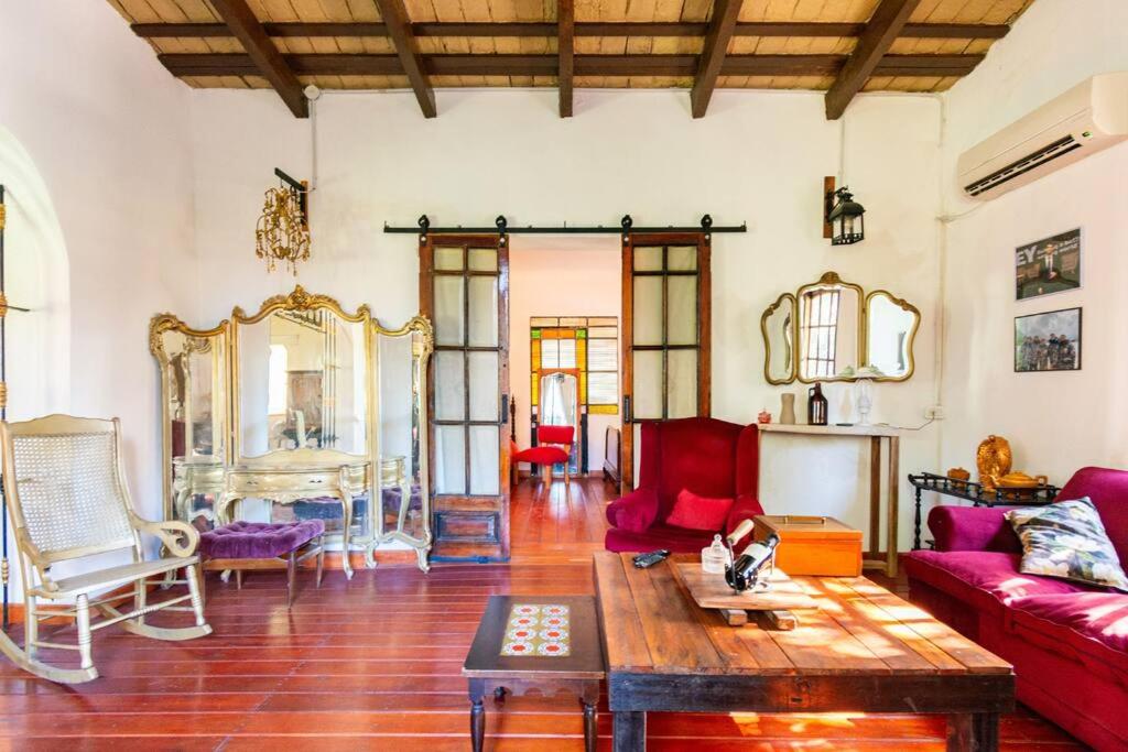 Casa Quinta con Pileta para hasta 8 Personas