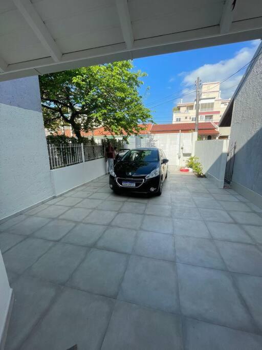 Grey House - Canasvieiras - Florianopolis