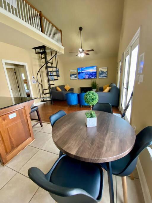 Grand isle Detached Condo Unit F 3 bedrooms 1 bath Easy beach access pet ok view 5