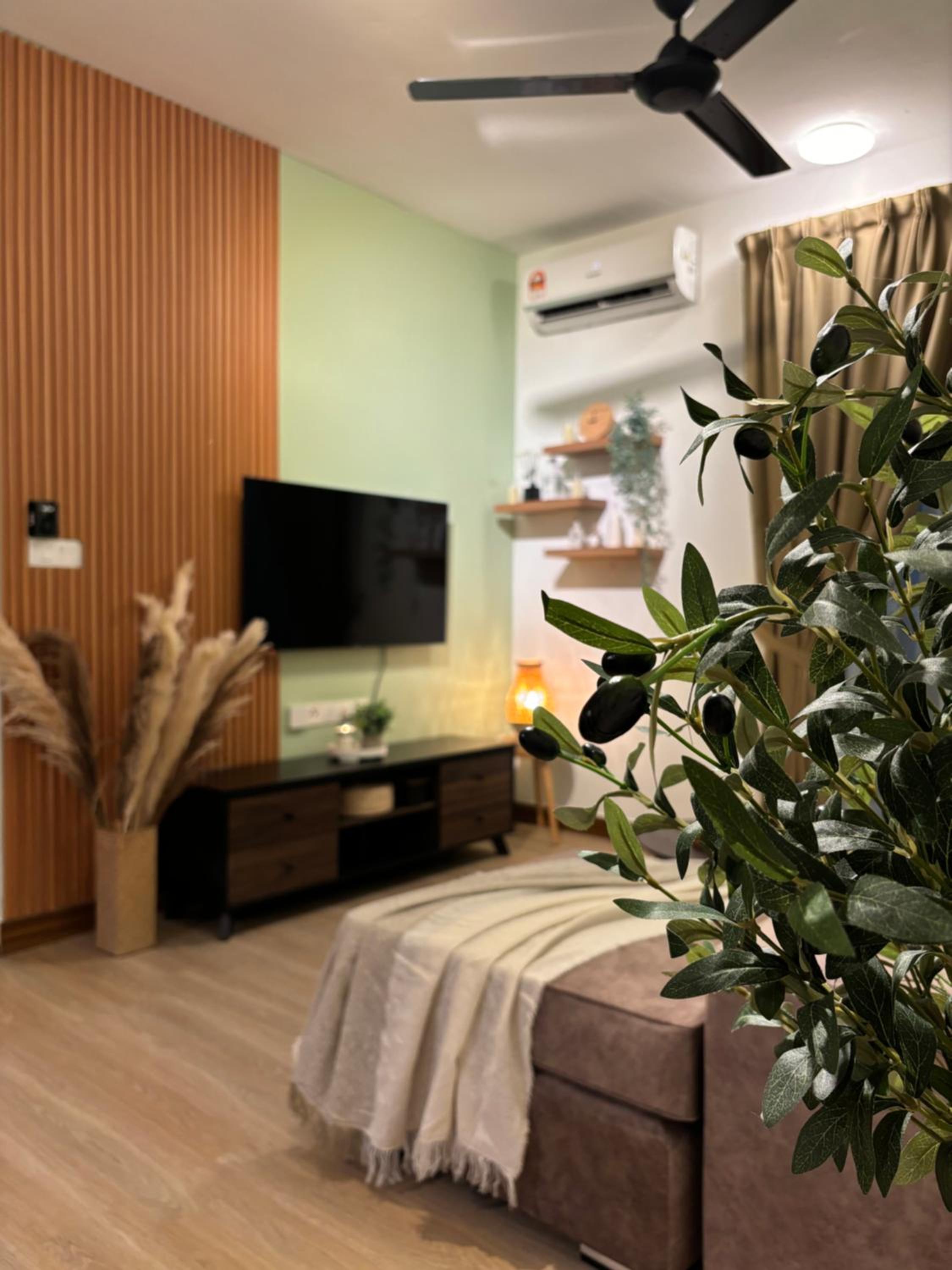 Qaseh Ain Homestay KLIA Transit & Staycation photo 1