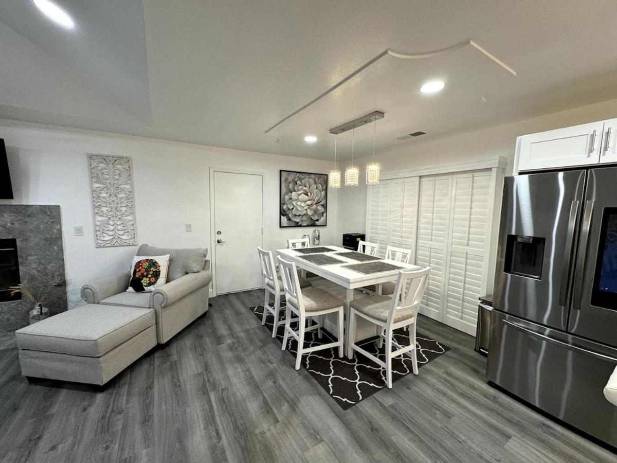 Remodeled 1 Acre Ranch Home in Madera view 5