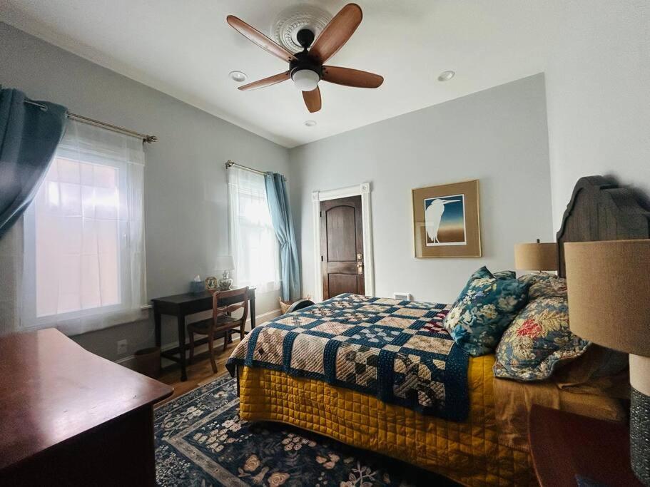 Blue Heron Manor - Historic charm centrally located