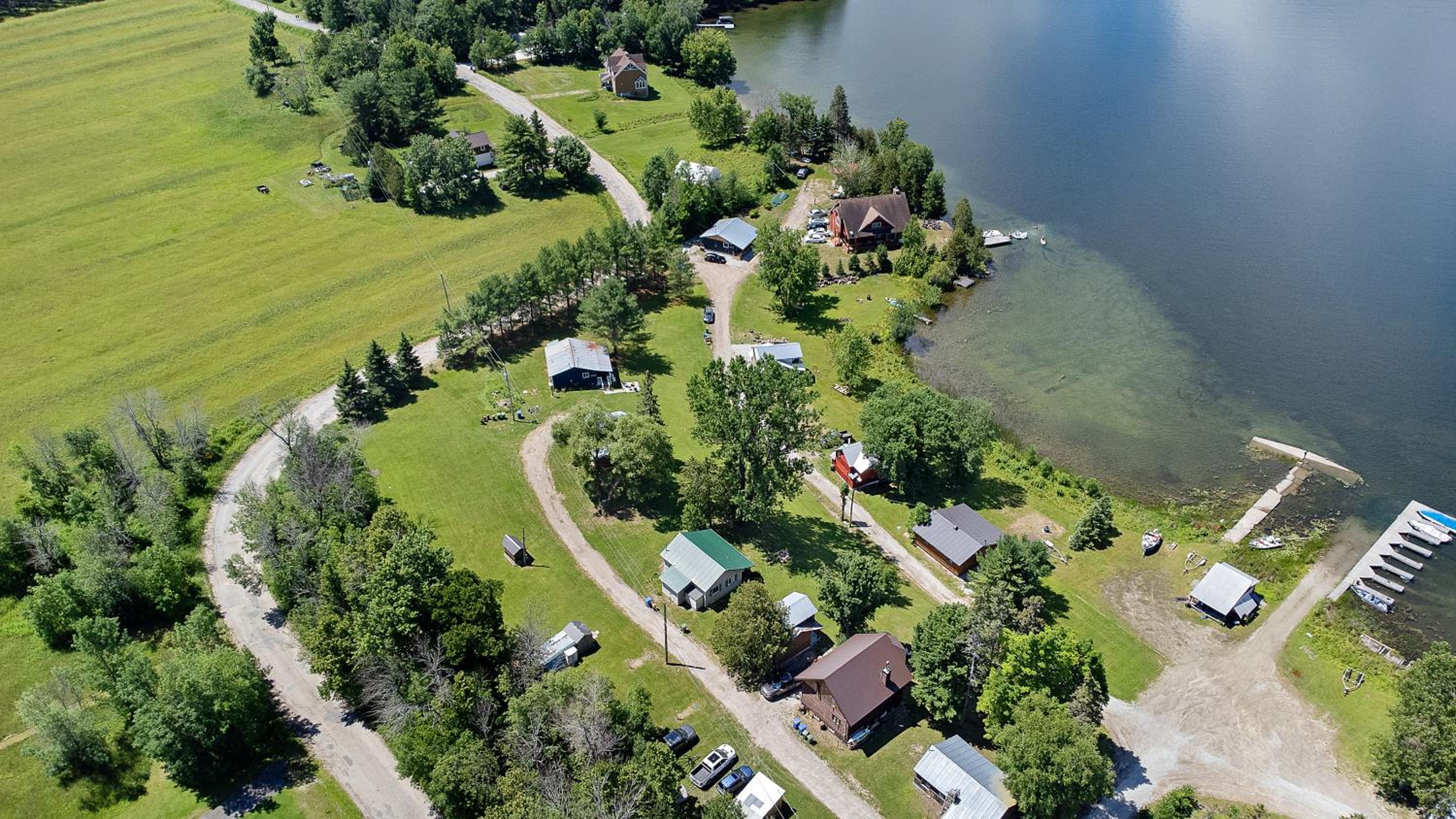 Navy Cottage on Lac Heney