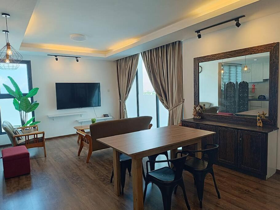 JazzSuites Vivacity Kuching Home photo 6