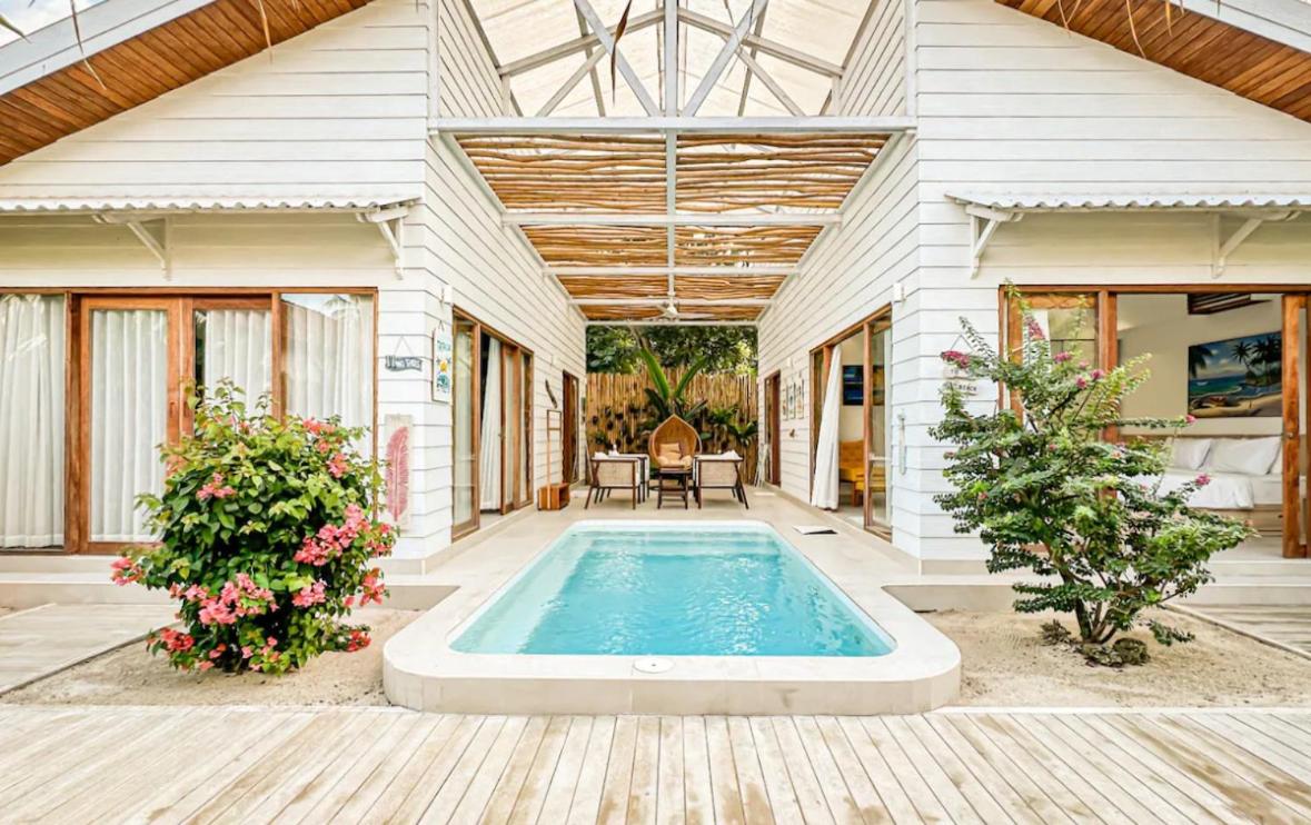 Private Pool Villa Retreat NAMU two-bedroom 5unit view 2