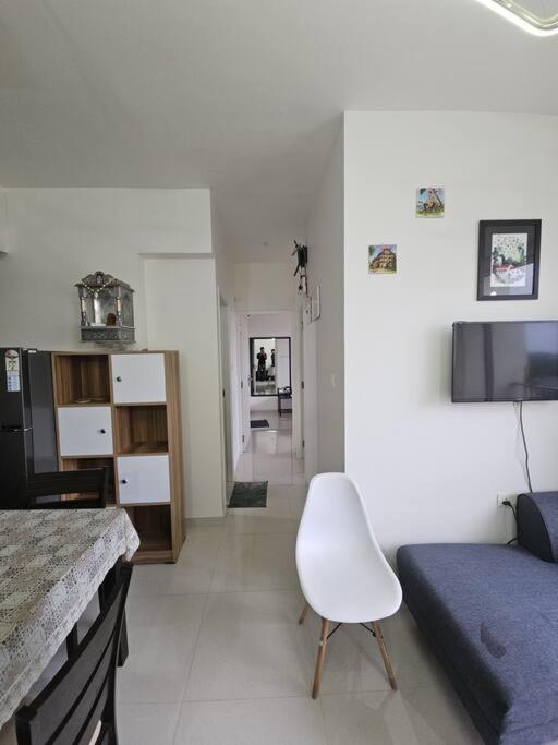 HappyHomes 2BHK Apt near Airport