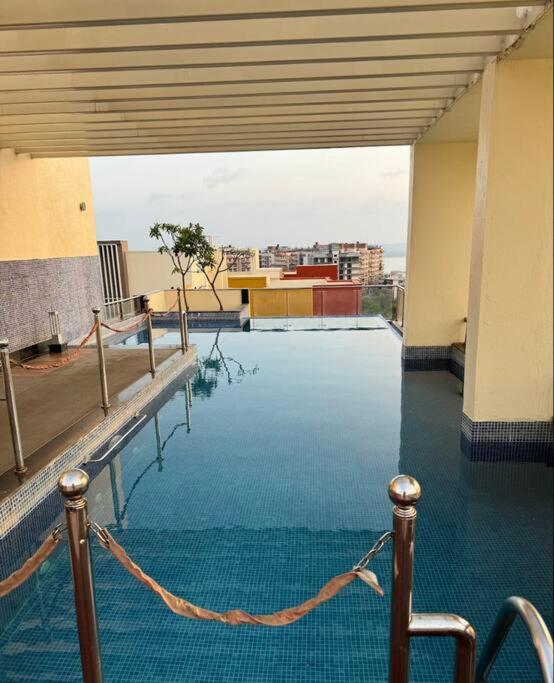 HappyHomes 2BHK Apt near Airport