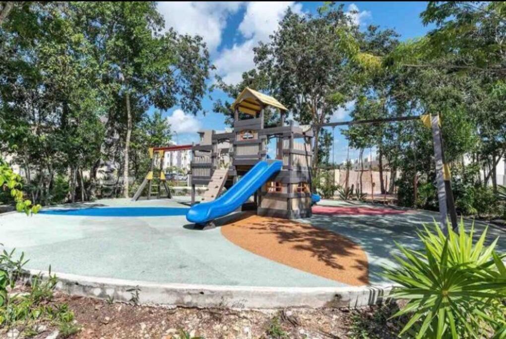Charming space with pool Near Beach & Tren Maya view 3