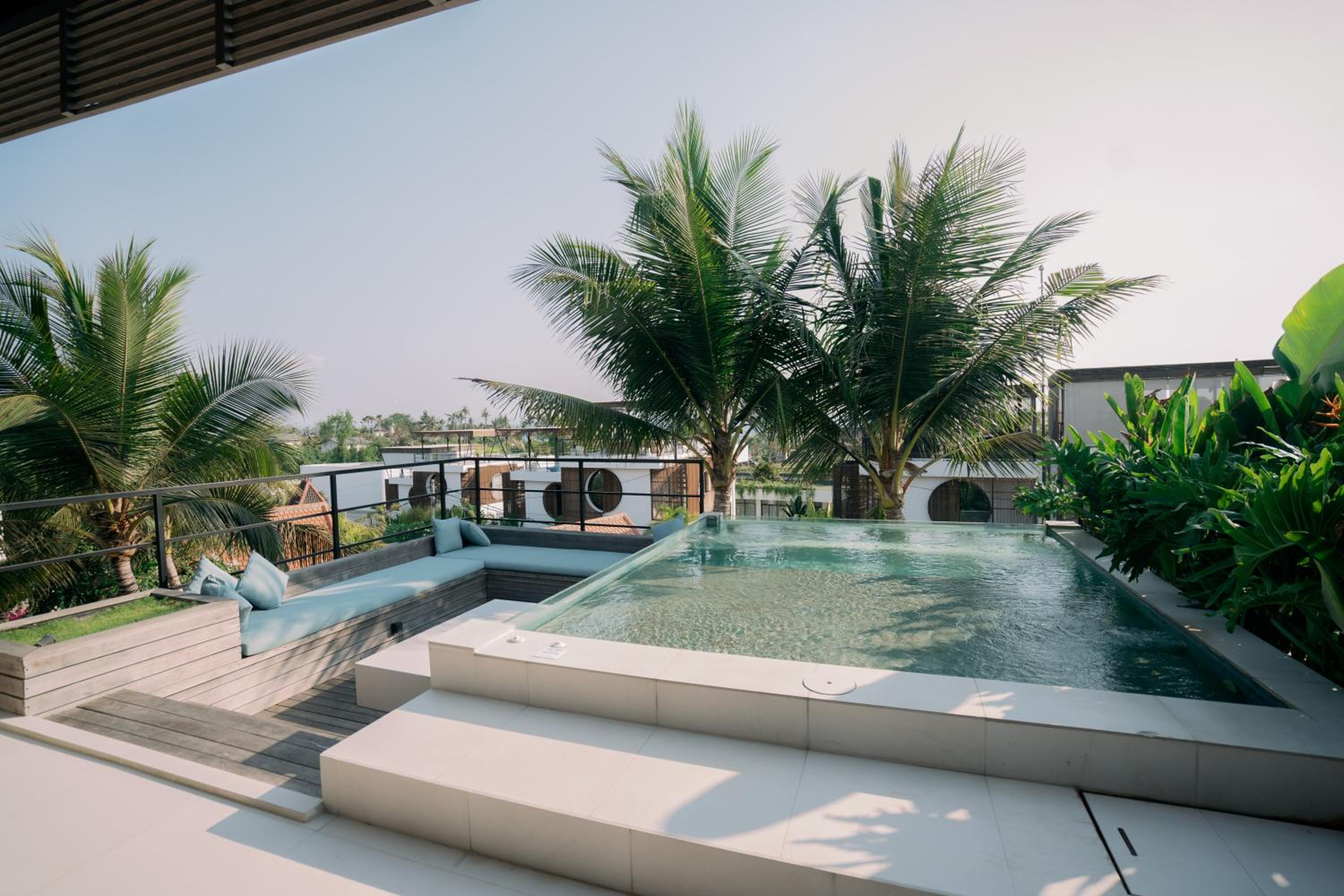 Baliwood Villas 1 — recepcion & lobby