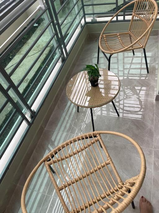 Luxurious Palm Breeze Studio Apt in San Isidro