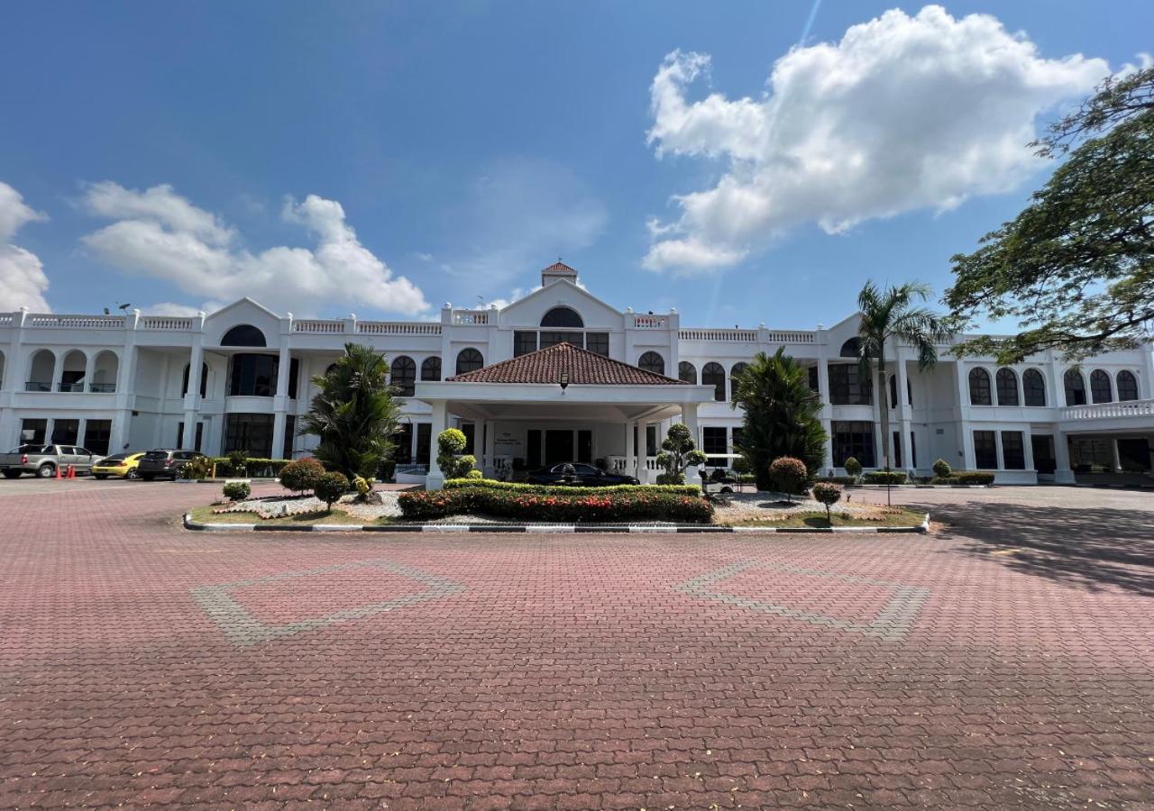 Tanjung Puteri Golf and Resort Malaysia