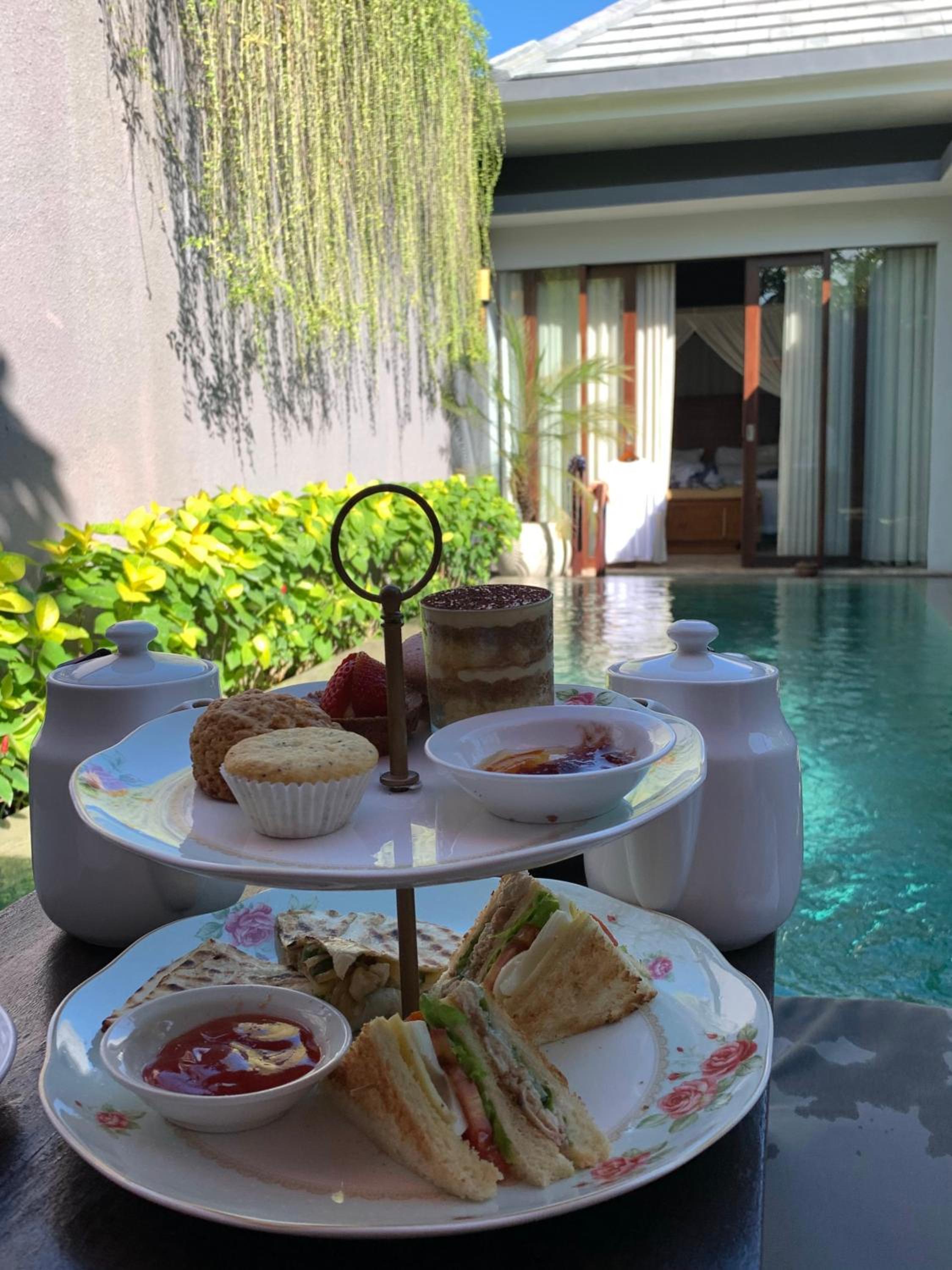 Seminyak Icon - by Karaniya Experience - CHSE certified