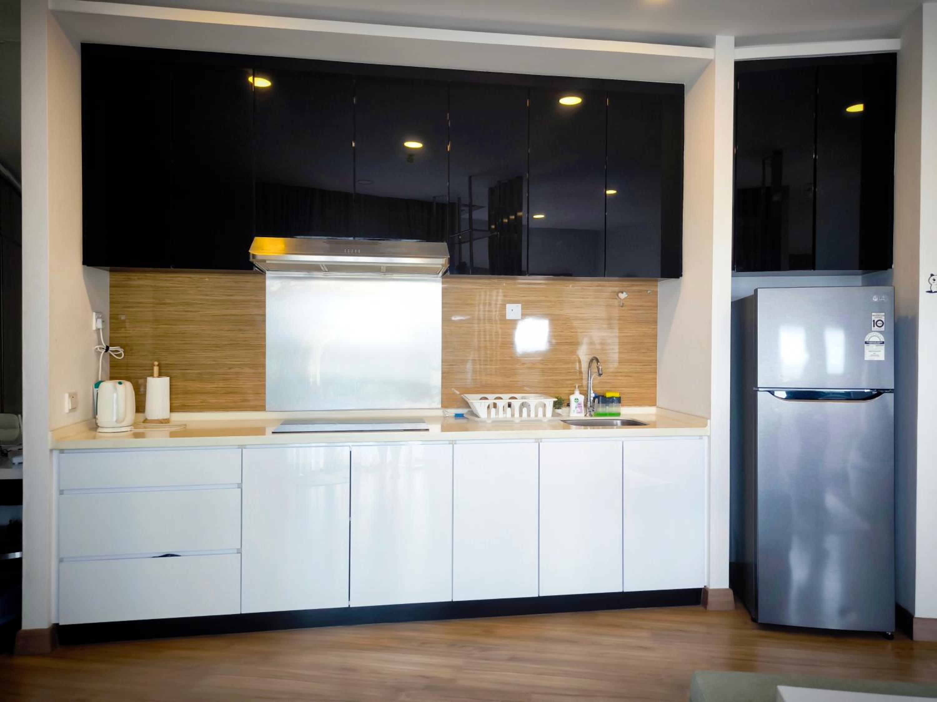 Eshue Designer Suites @ Simfoni Towers