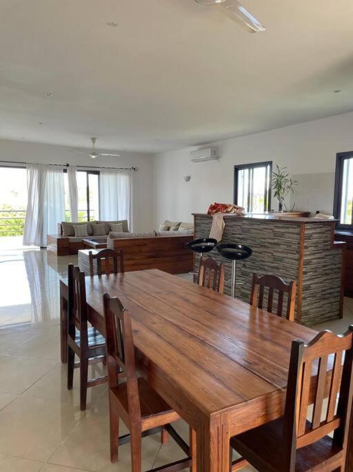 Oasis Apartment