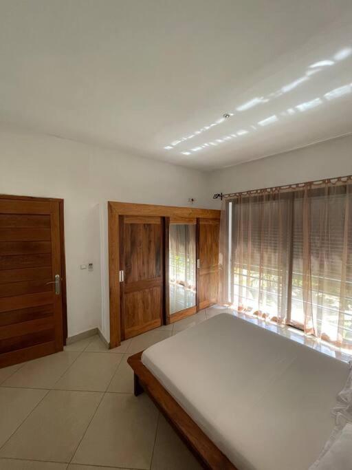 Oasis Apartment
