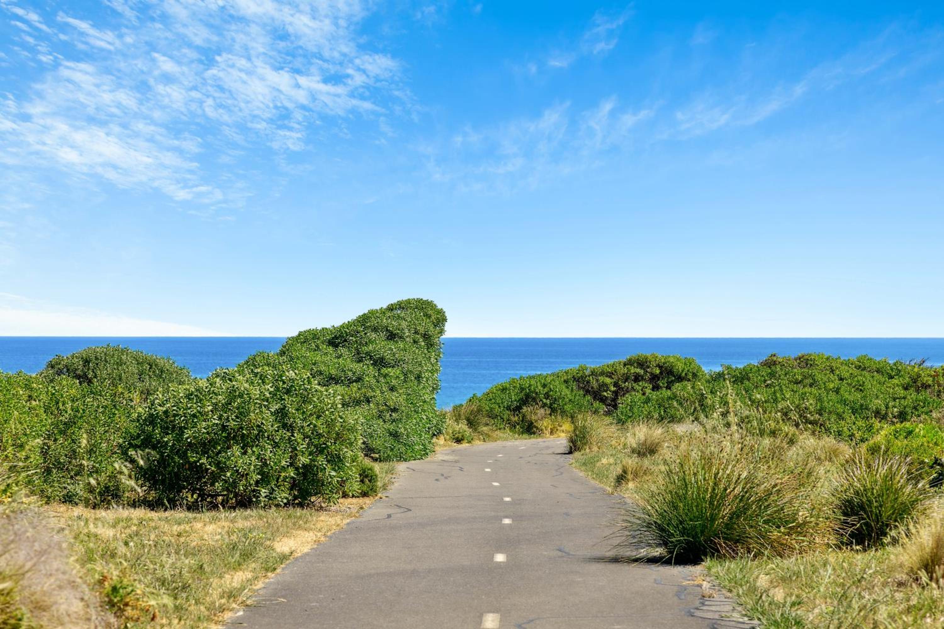 Views on Seascape - Beachfront accommodation