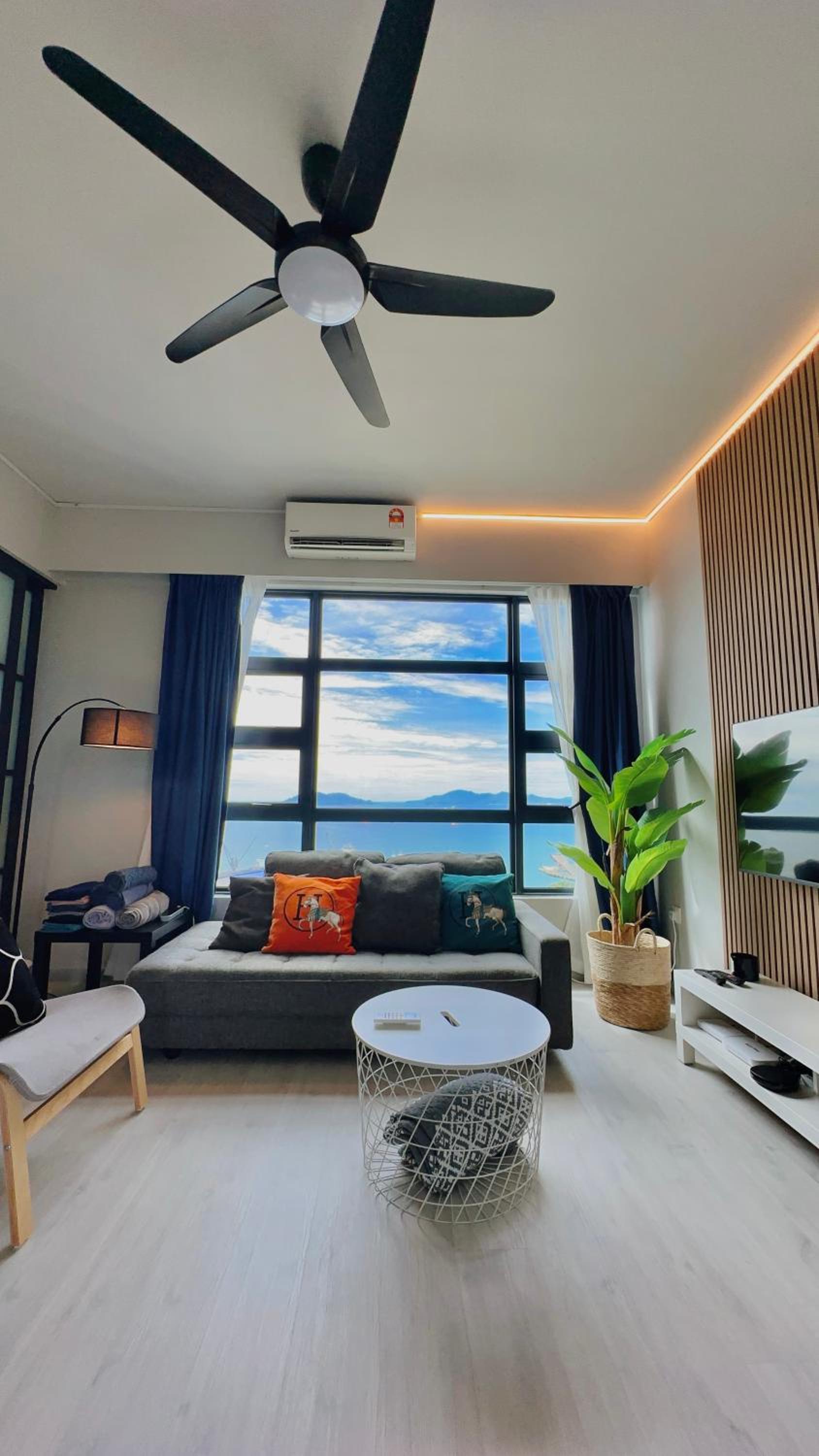 #5 Ocean x Mount Kinabalu View- High Floor Corner Luxury Stay - Mango House5 photo 3