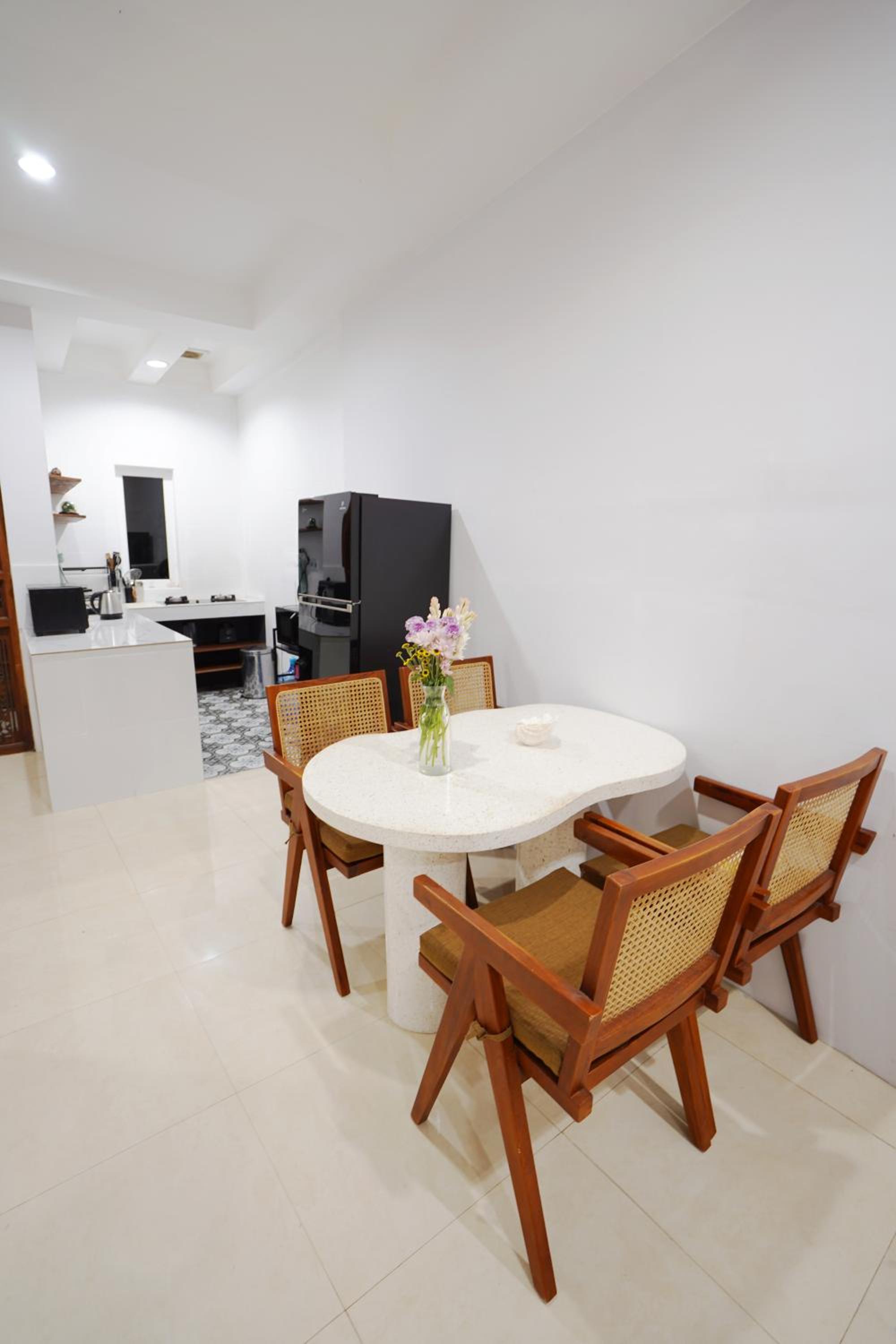 Cozy House in Canggu view 3