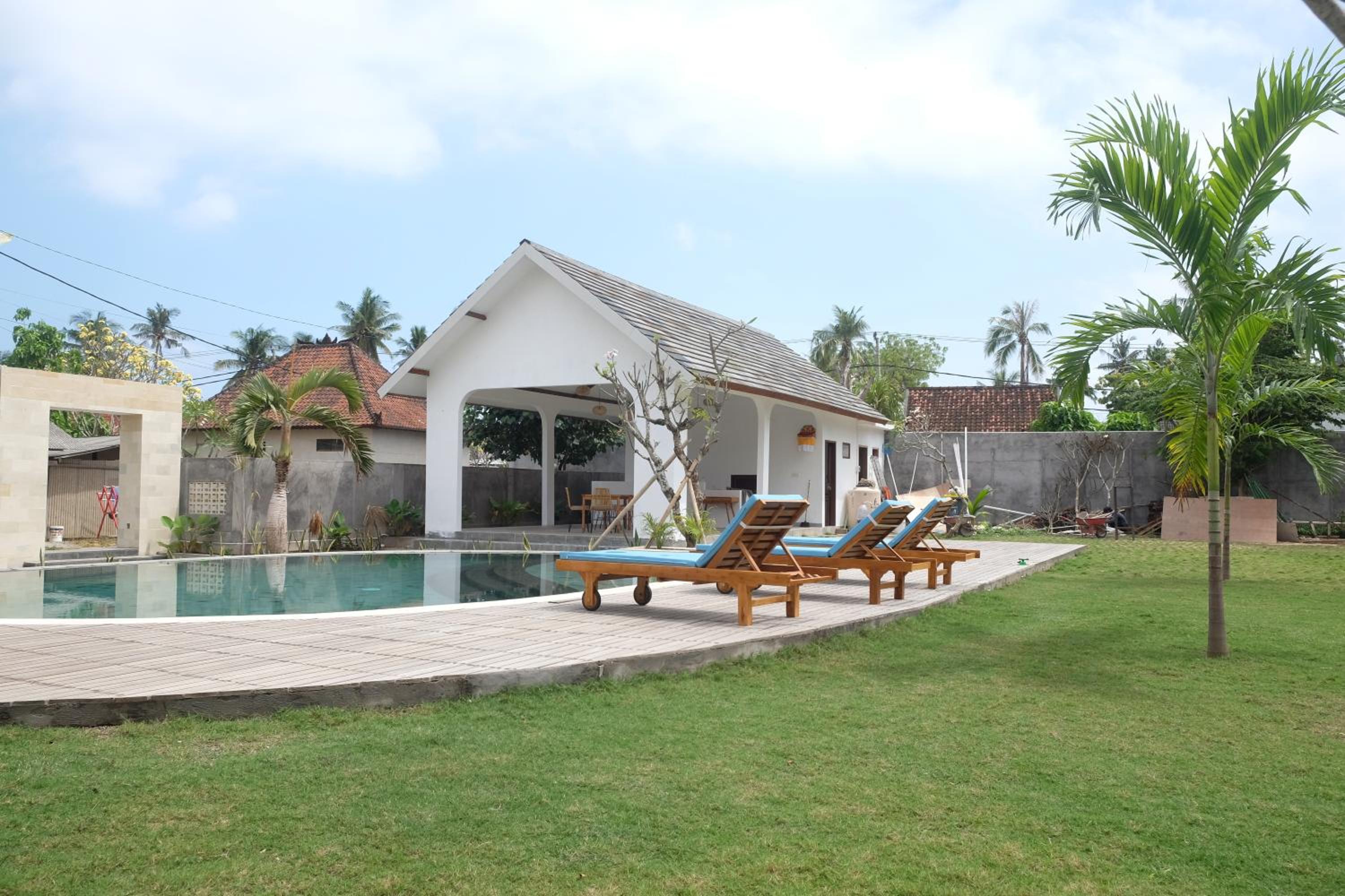 Dipenida Bali