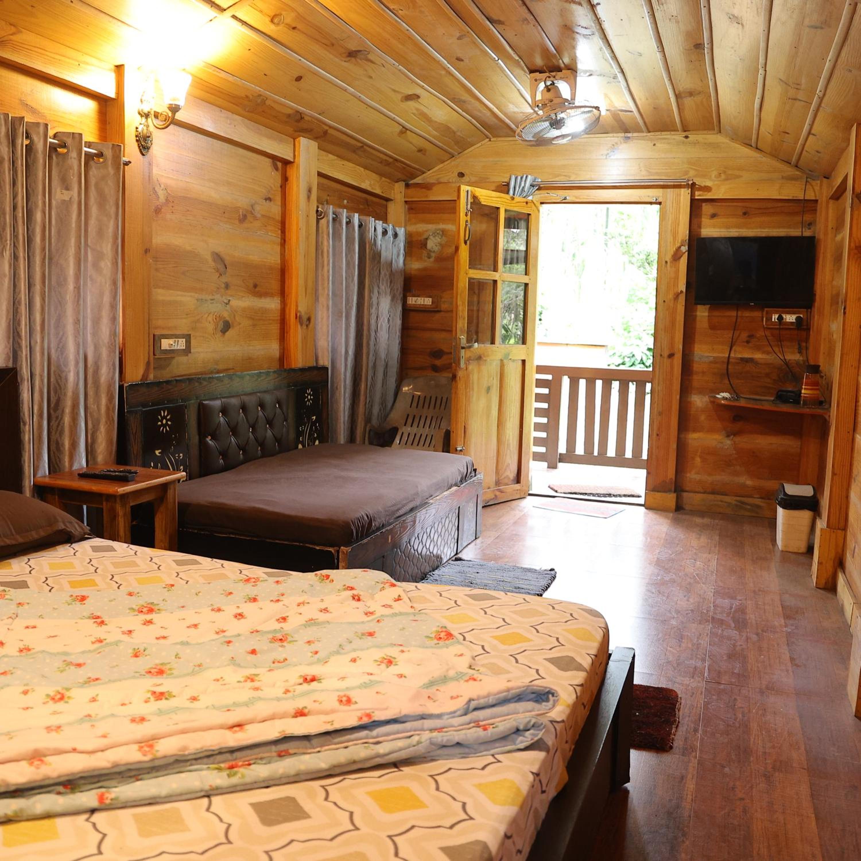 Farmers Son CampingGround view 4