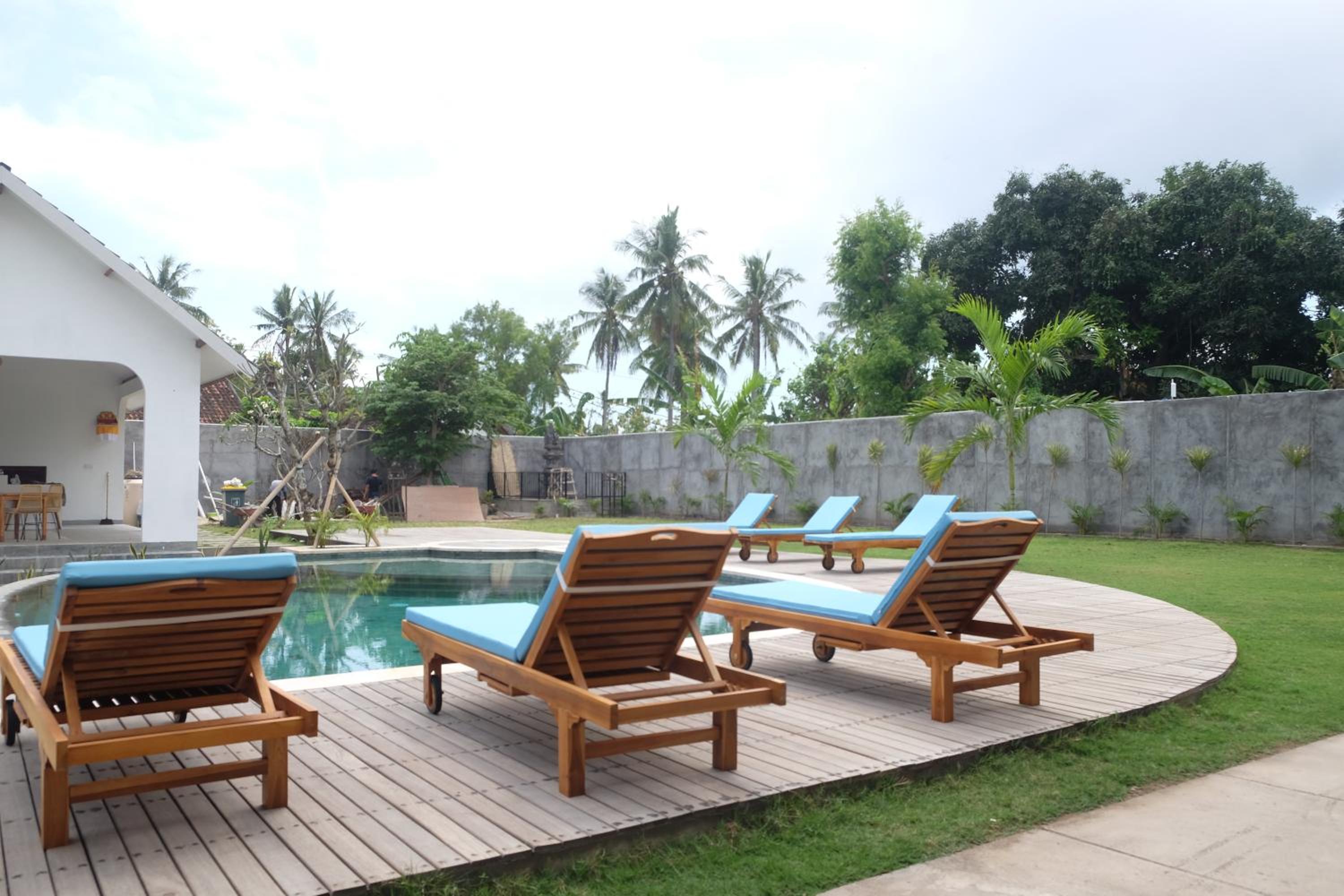 Dipenida Bali