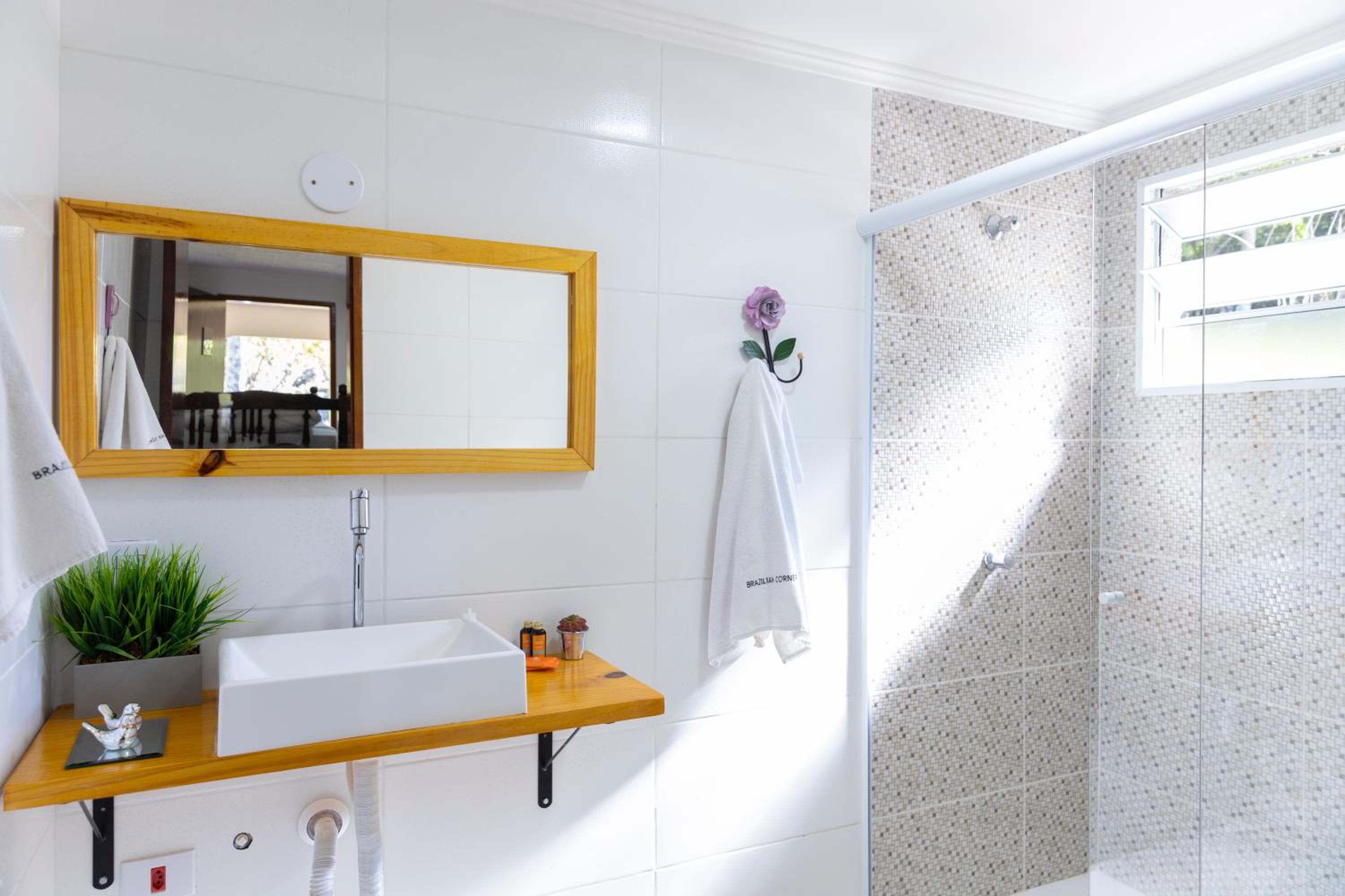 Natureza, Piscina, Churrasqueira |Brazilian Corner