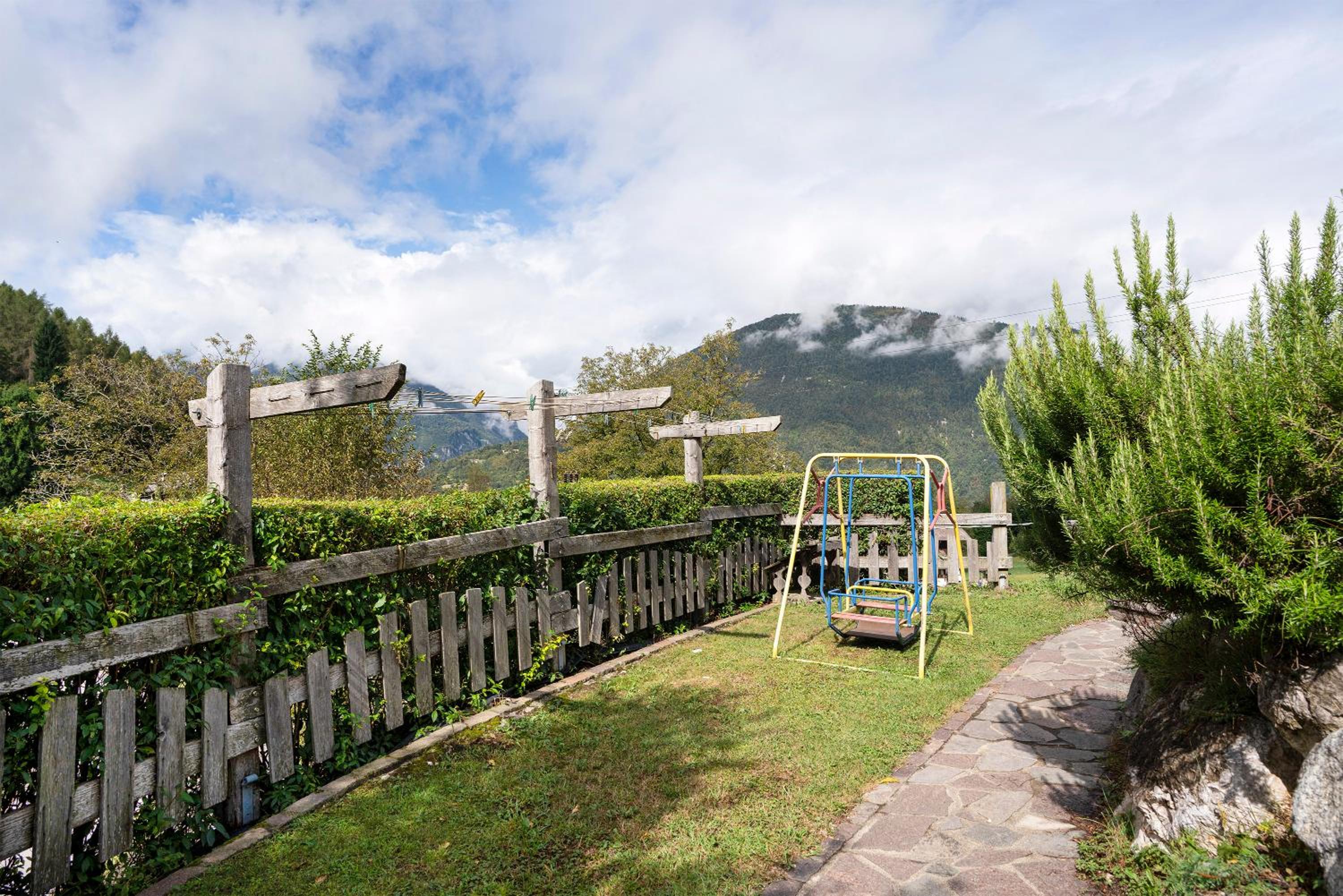 Baita Chalet Alabama view 2