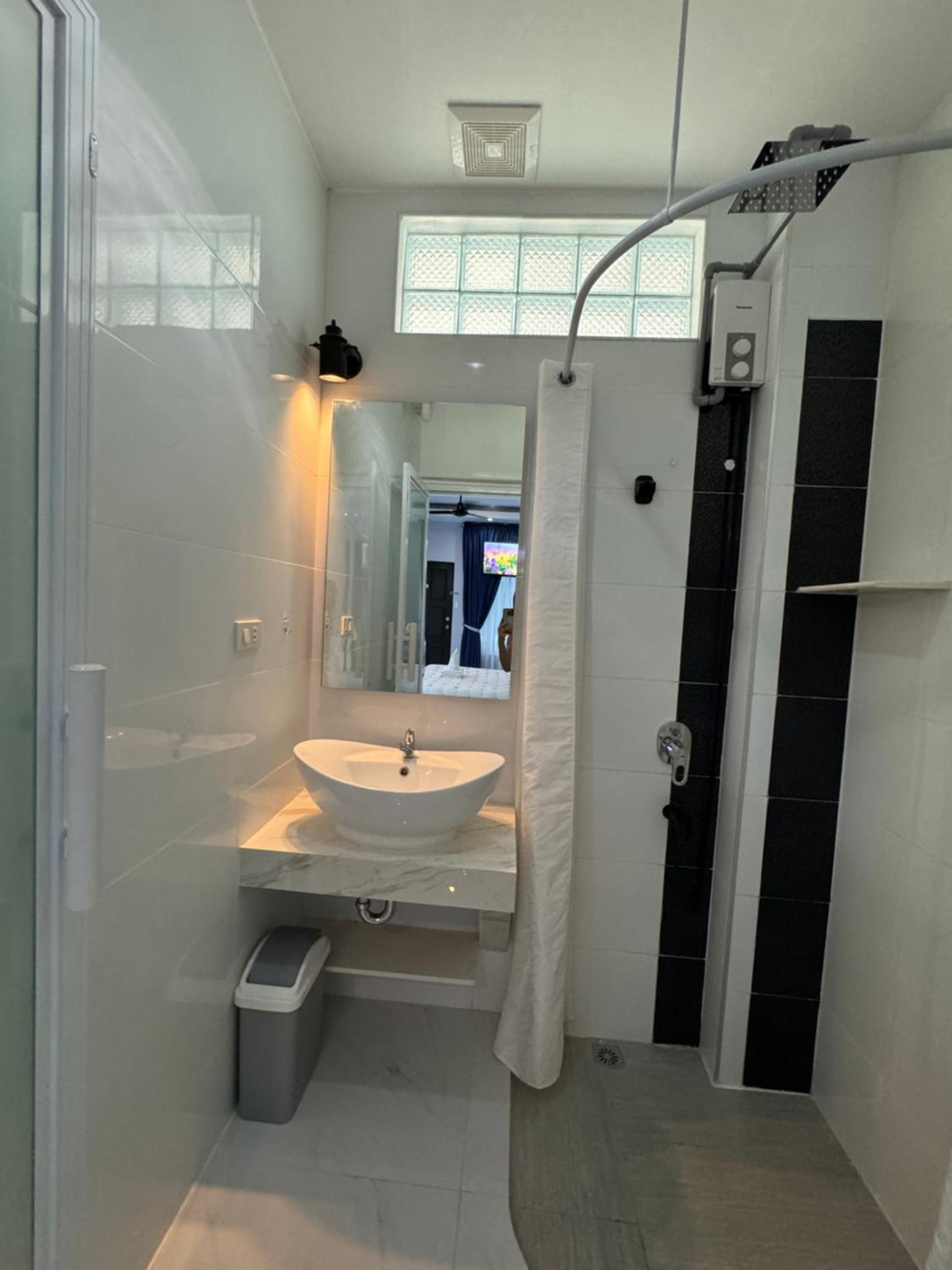 Anavada Suites - Davao City - Image 5